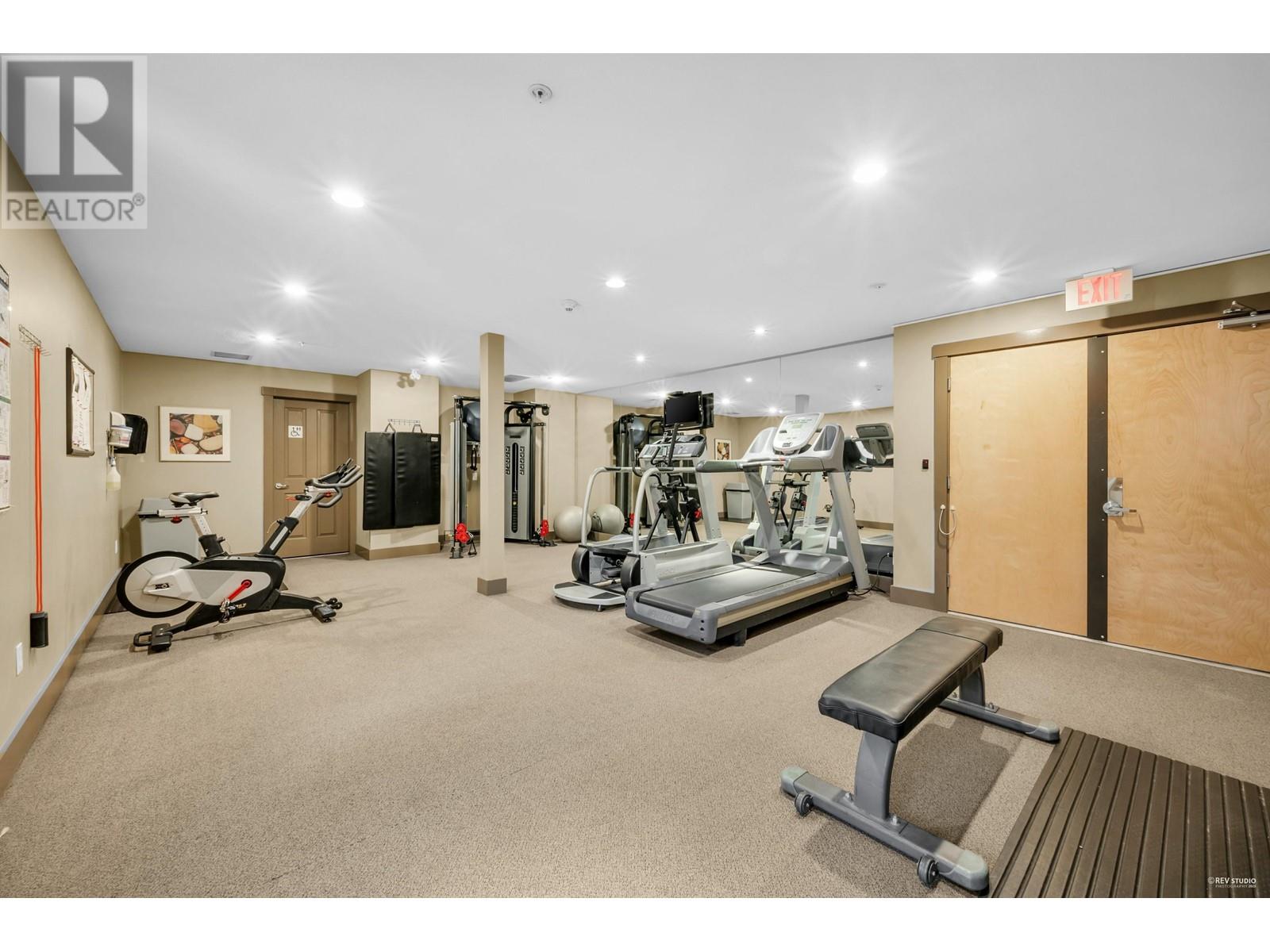 313 2601 Whiteley Court, North Vancouver, British Columbia  V7J 2R7 - Photo 21 - R2989541