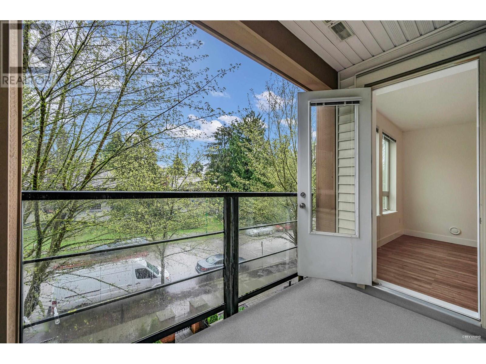 313 2601 Whiteley Court, North Vancouver, British Columbia  V7J 2R7 - Photo 16 - R2989541