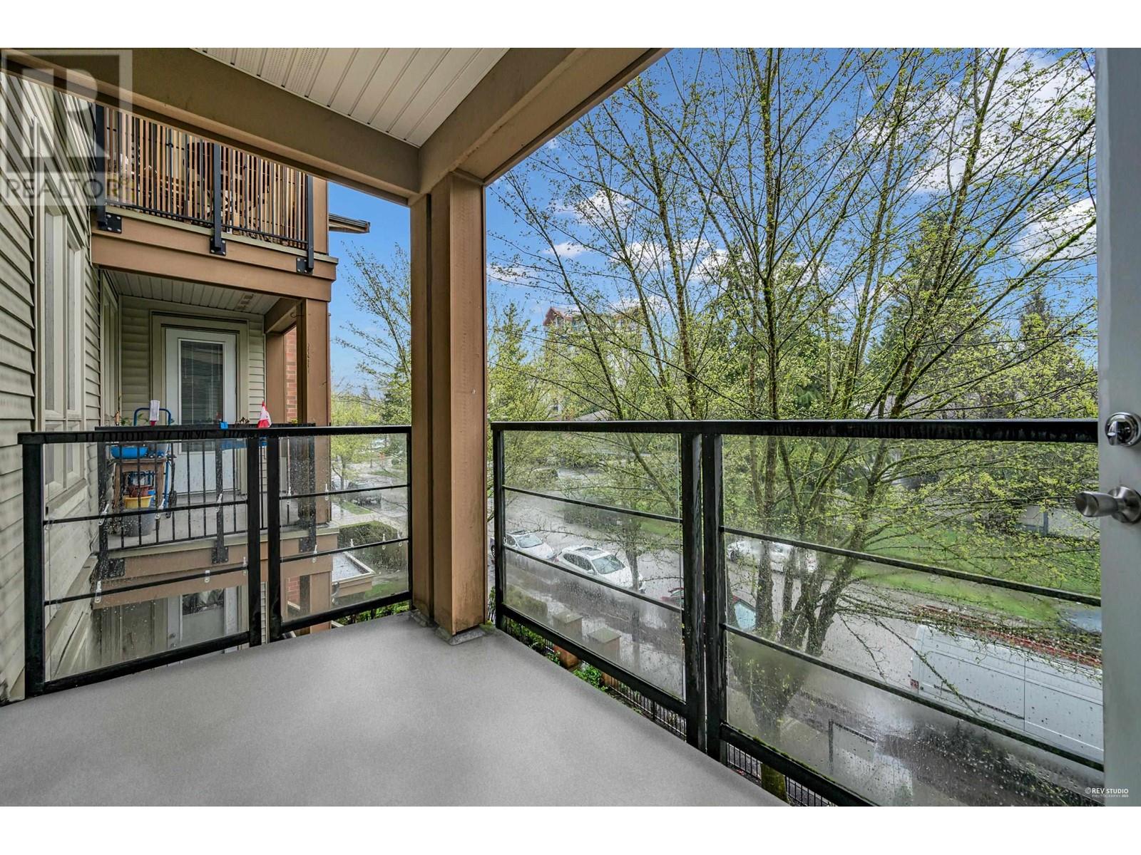 313 2601 Whiteley Court, North Vancouver, British Columbia  V7J 2R7 - Photo 15 - R2989541