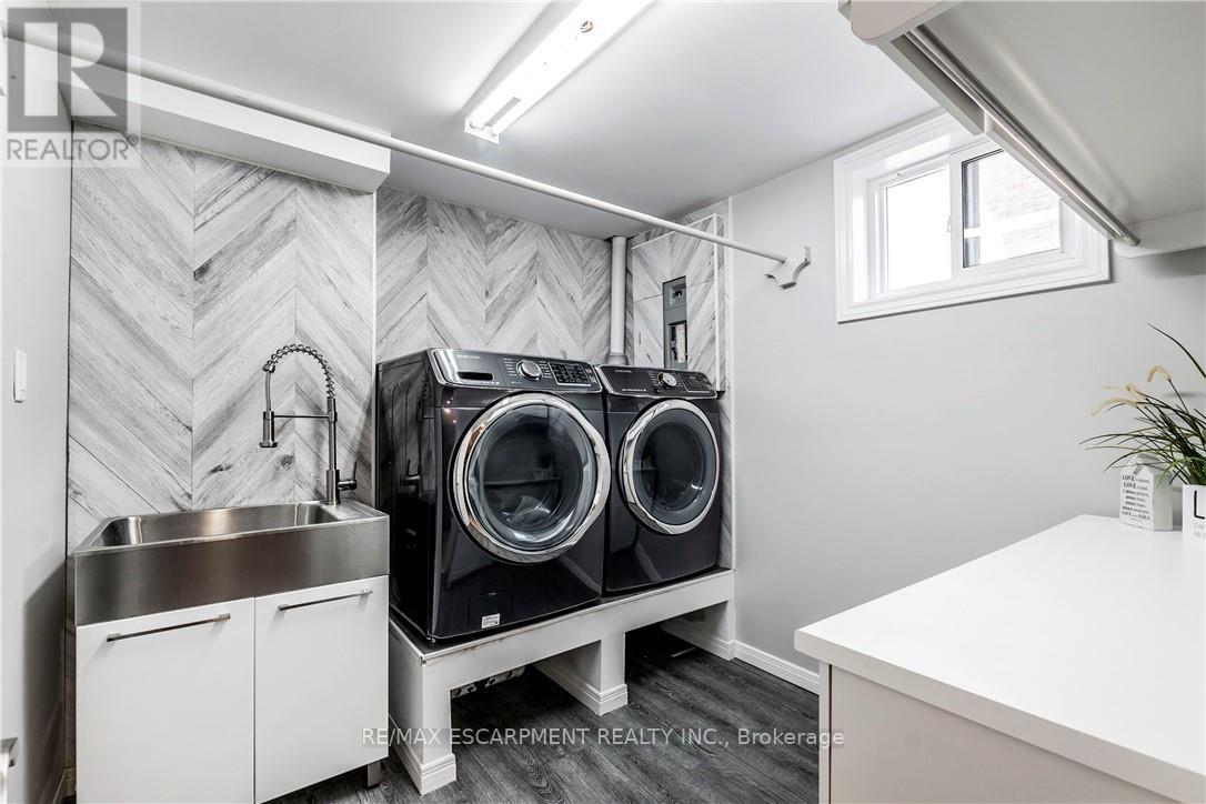 27 Grayrocks Avenue, Hamilton, Ontario  L8W 3R9 - Photo 22 - X12076336