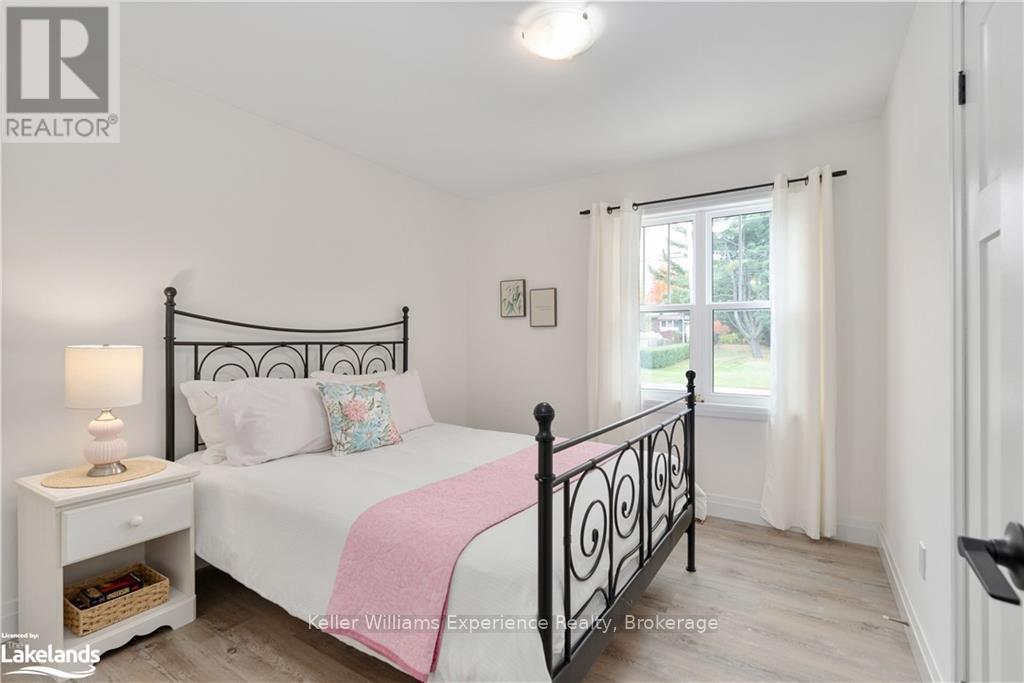 753 Fifth Avenue, Tay, Ontario  L0K 1R0 - Photo 10 - S12078781