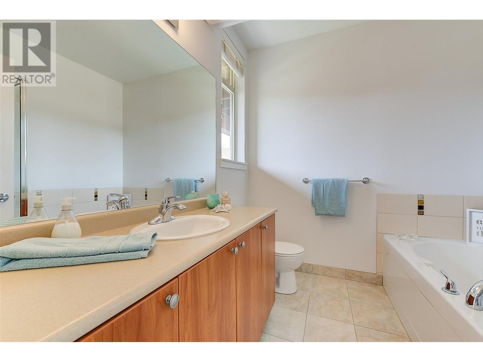 4205 Gellatly Road Unit# 238, West Kelowna, British Columbia  V4T 2K2 - Photo 42 - 10343140