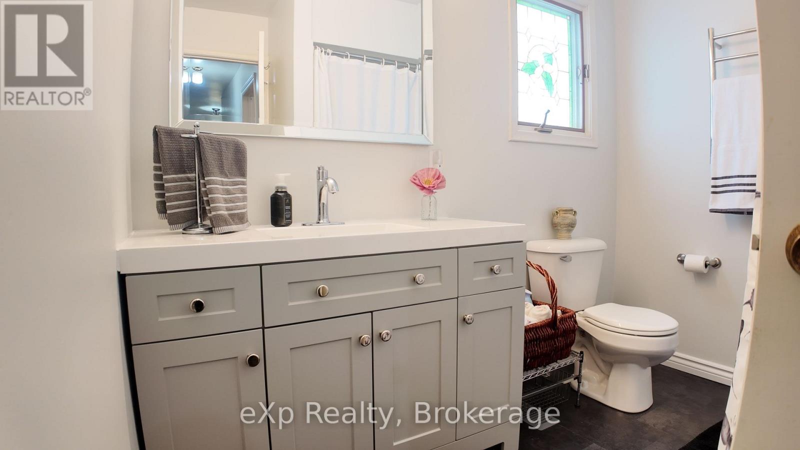 403111 Grey Road 4, West Grey, Ontario  N0G 1R0 - Photo 21 - X12078823