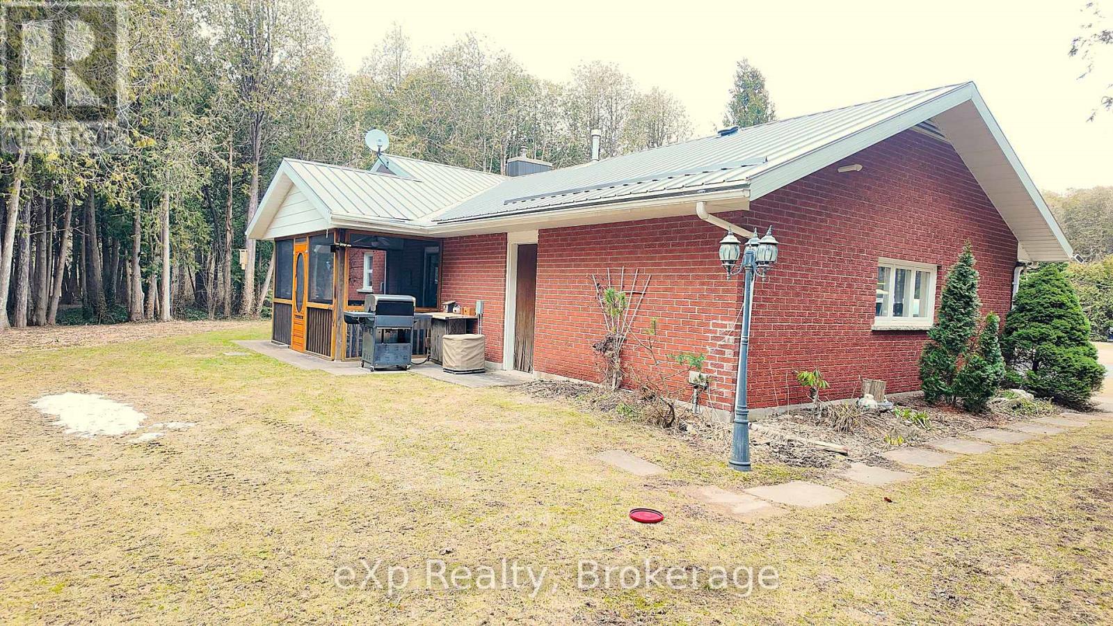 403111 Grey Road 4, West Grey, Ontario  N0G 1R0 - Photo 29 - X12078823