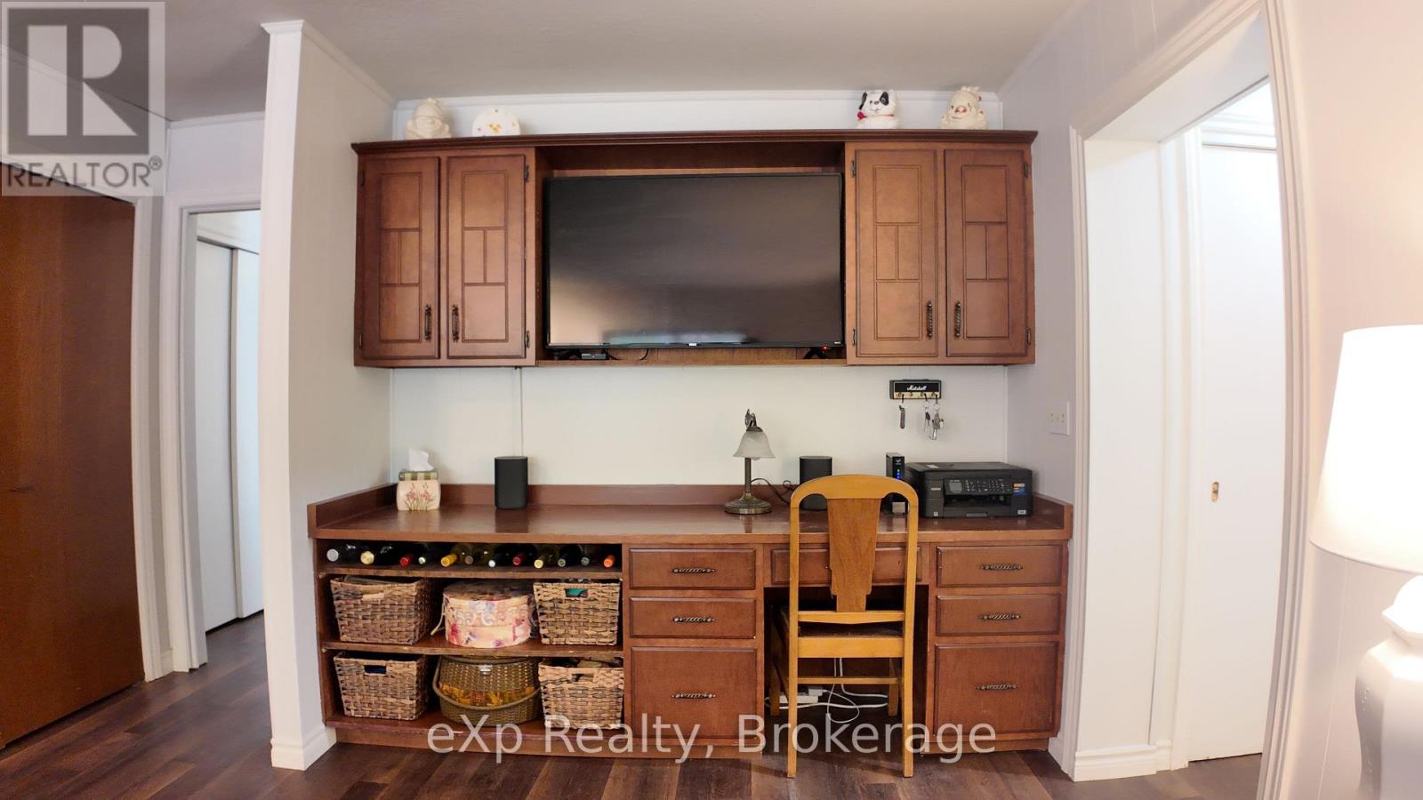 403111 Grey Road 4, West Grey, Ontario  N0G 1R0 - Photo 5 - X12078823