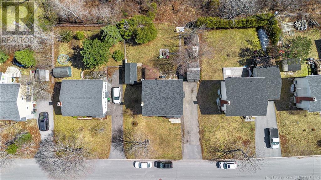 Property at 8 Beverly Drive image 4