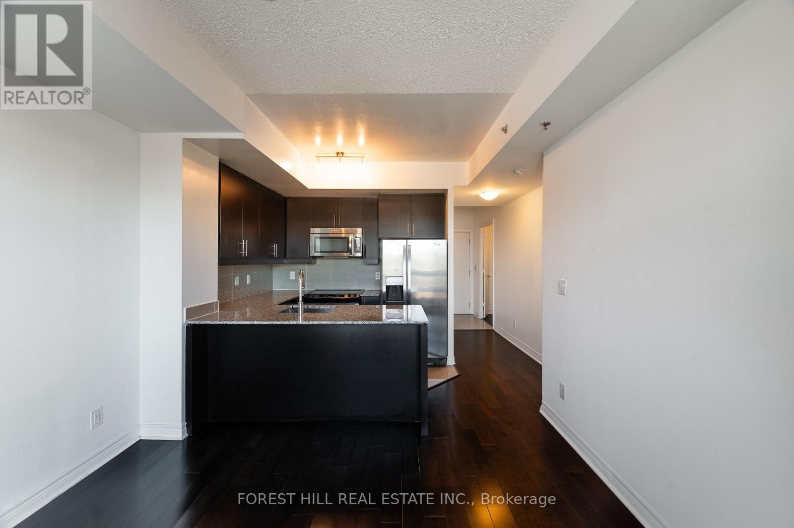 510 - 2756 Old Leslie Street, Toronto, Ontario  M2K 0A9 - Photo 1 - C12078820