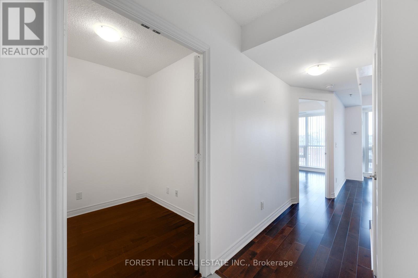 510 - 2756 Old Leslie Street, Toronto, Ontario  M2K 0A9 - Photo 2 - C12078820