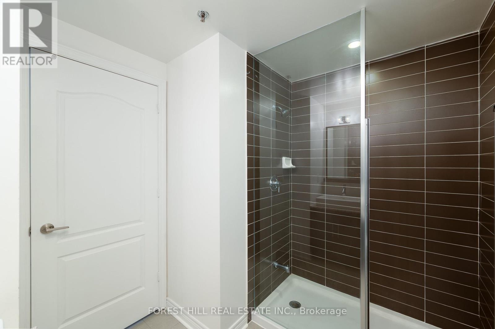 510 - 2756 Old Leslie Street, Toronto, Ontario  M2K 0A9 - Photo 5 - C12078820