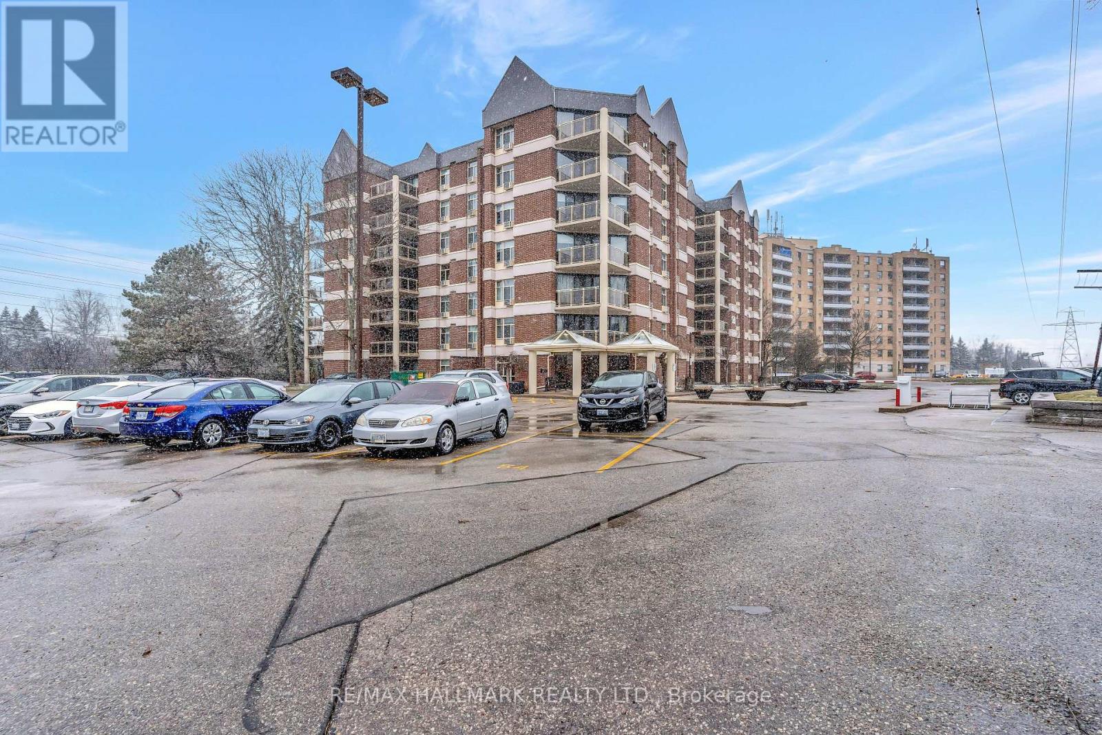 Property at 307 - 8 CHRISTOPHER COURT image 2