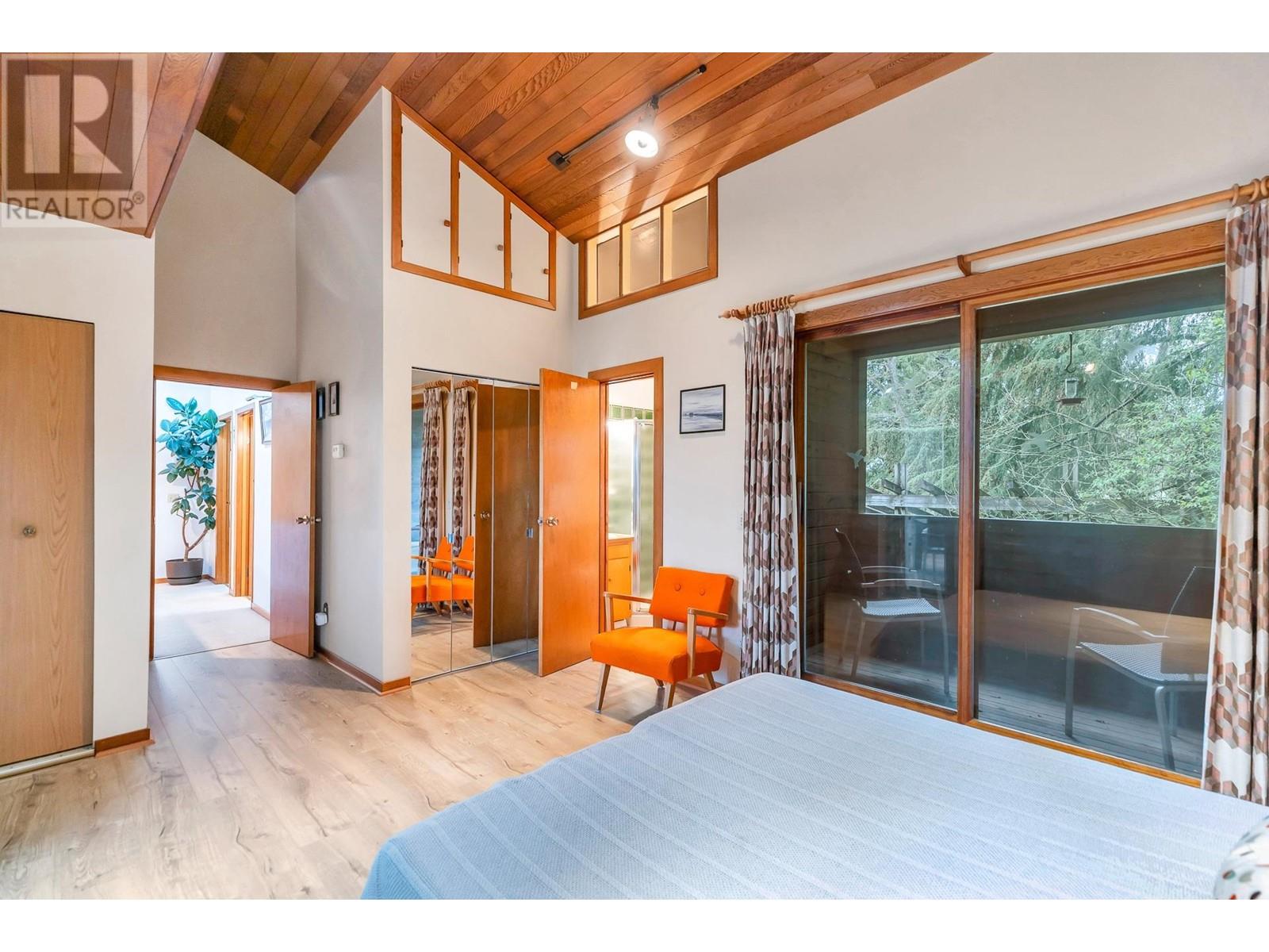 7032 Gray Avenue, Burnaby, British Columbia  V5J 3Y8 - Photo 18 - R2989479