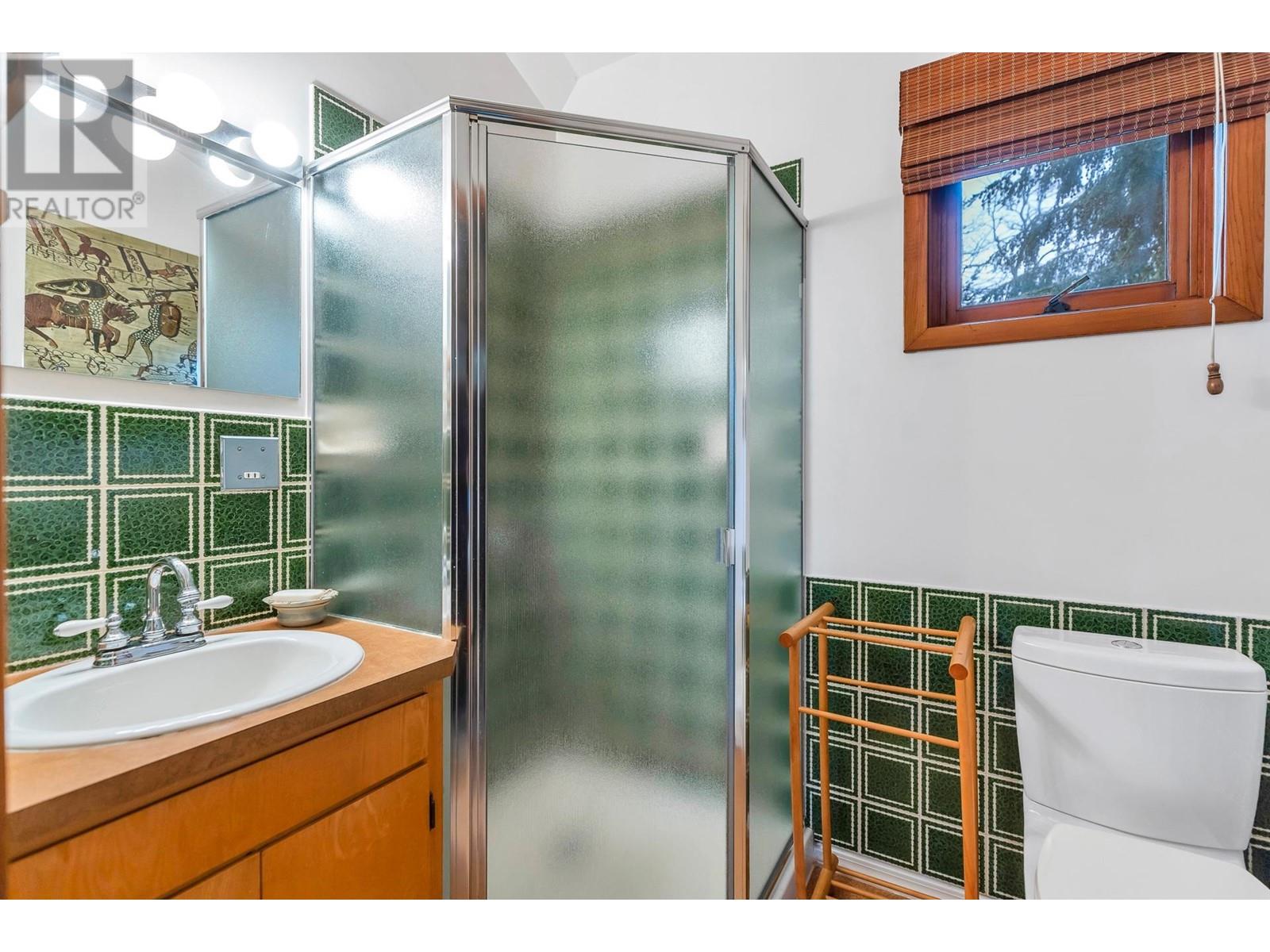 7032 Gray Avenue, Burnaby, British Columbia  V5J 3Y8 - Photo 17 - R2989479