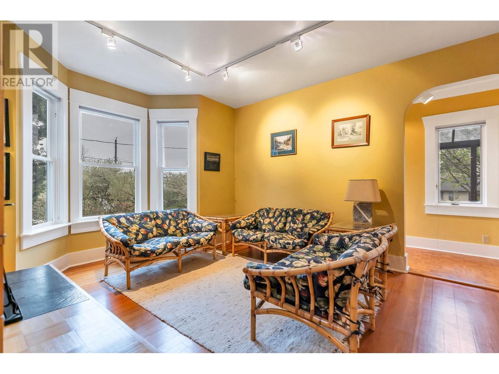 Property at 7032 GRAY AVENUE image 4