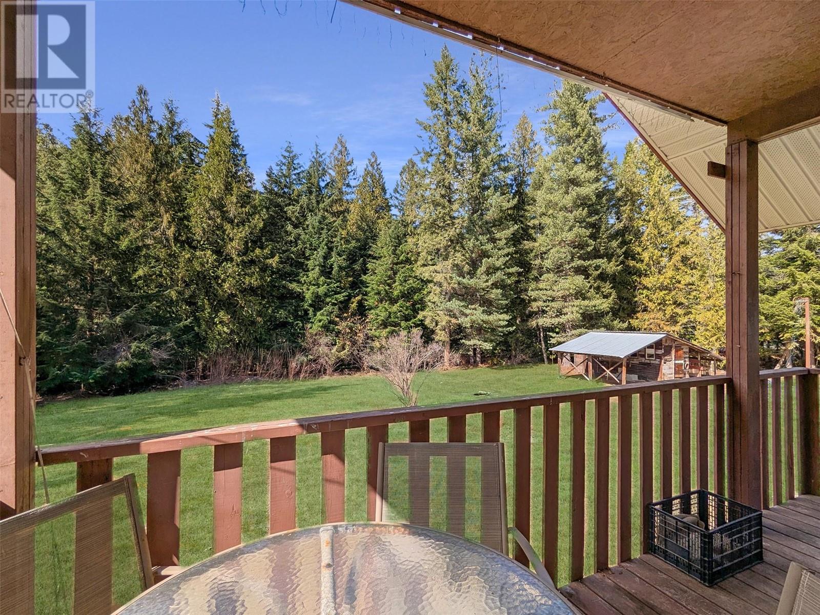 5837 Highway 6, Winlaw, British Columbia  V0G 2J0 - Photo 12 - 10342857