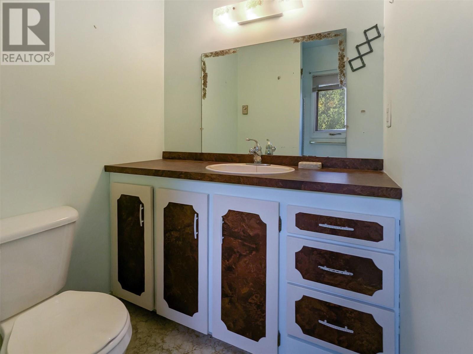 5837 Highway 6, Winlaw, British Columbia  V0G 2J0 - Photo 23 - 10342857