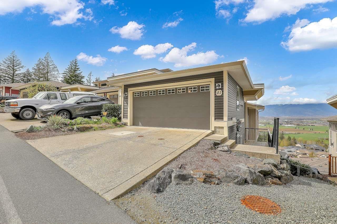 Property at 41 6026 LINDEMAN STREET image 2