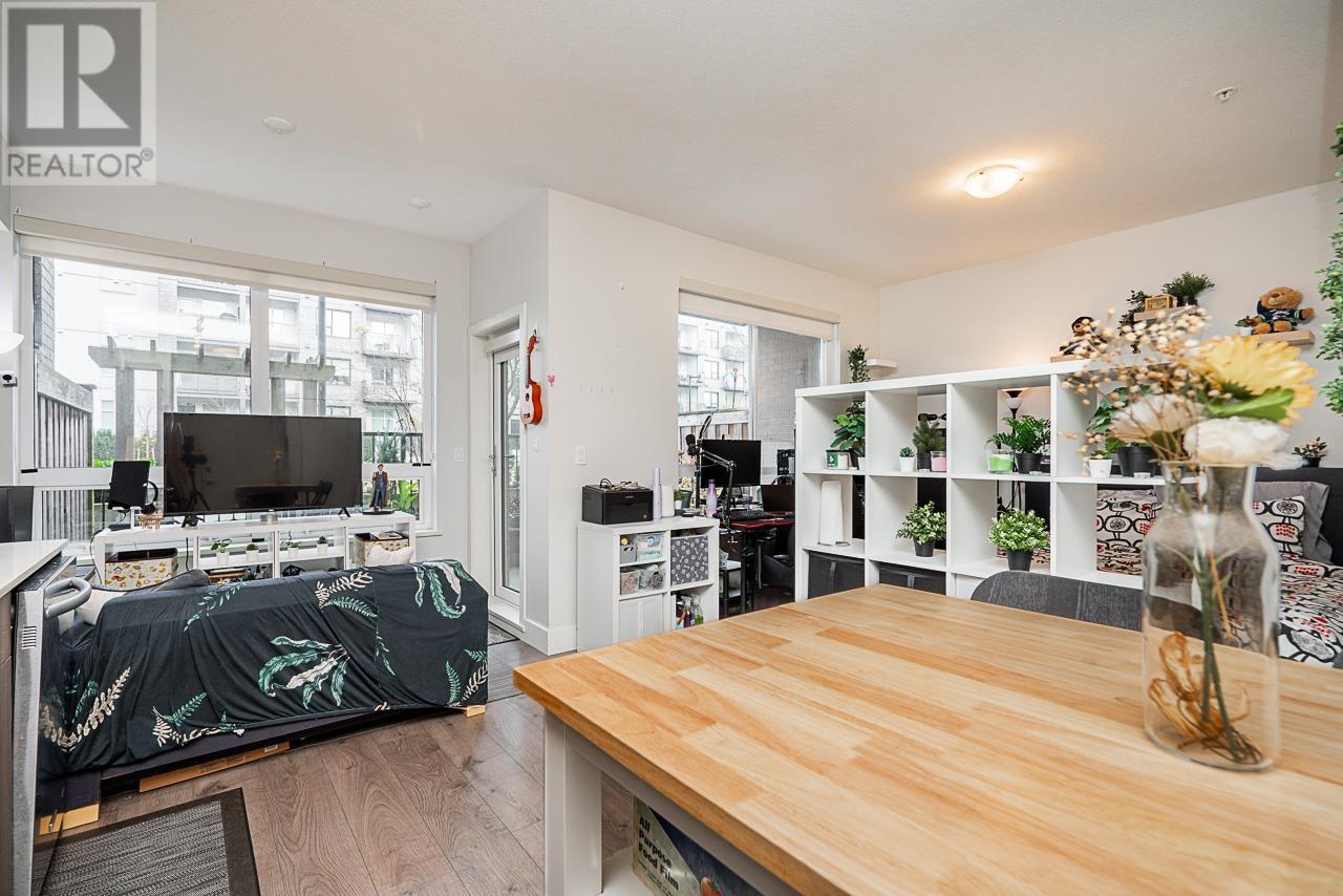 101 630 Como Lake Avenue, Coquitlam, British Columbia  V3J 0E4 - Photo 6 - R2964489