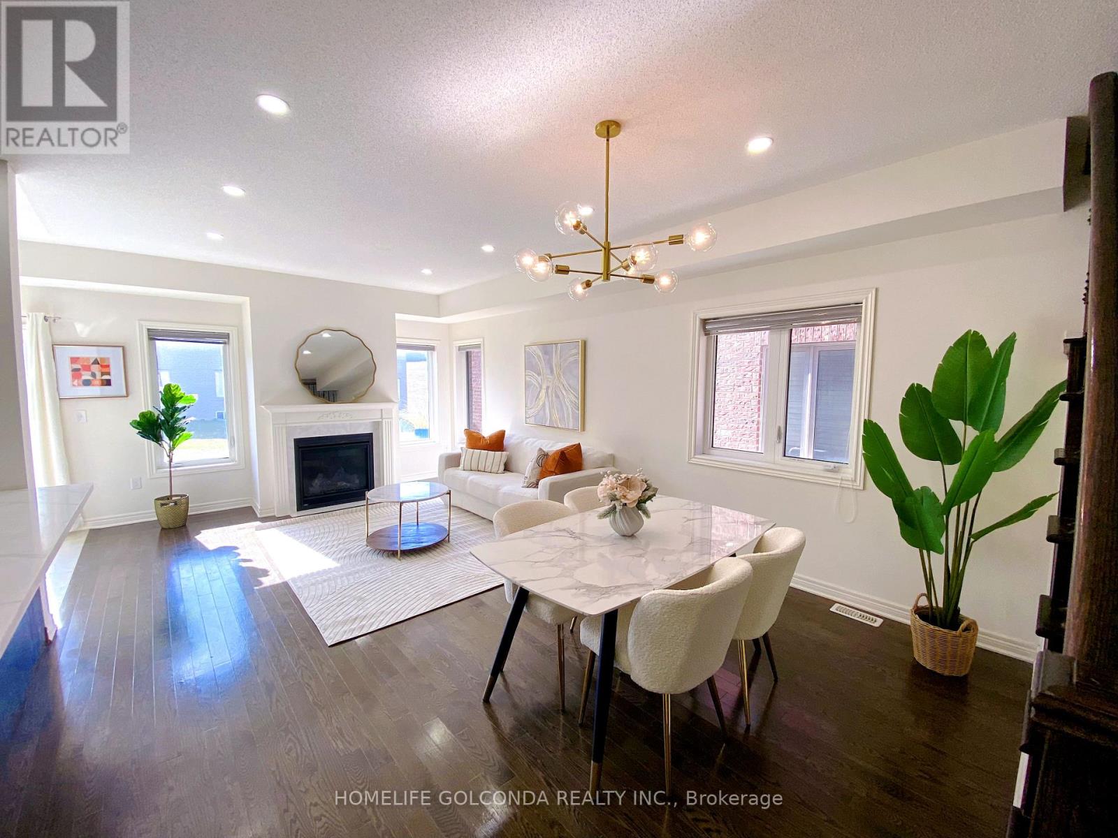 Property at 23 FOXBERRY ROAD image 3
