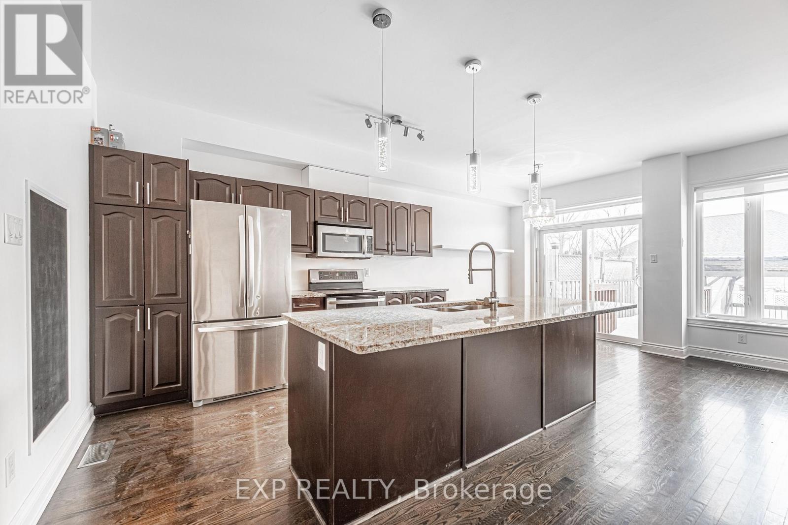 6777 Breanna Cardill Street, Ottawa, Ontario  K4P 0C1 - Photo 10 - X12078841