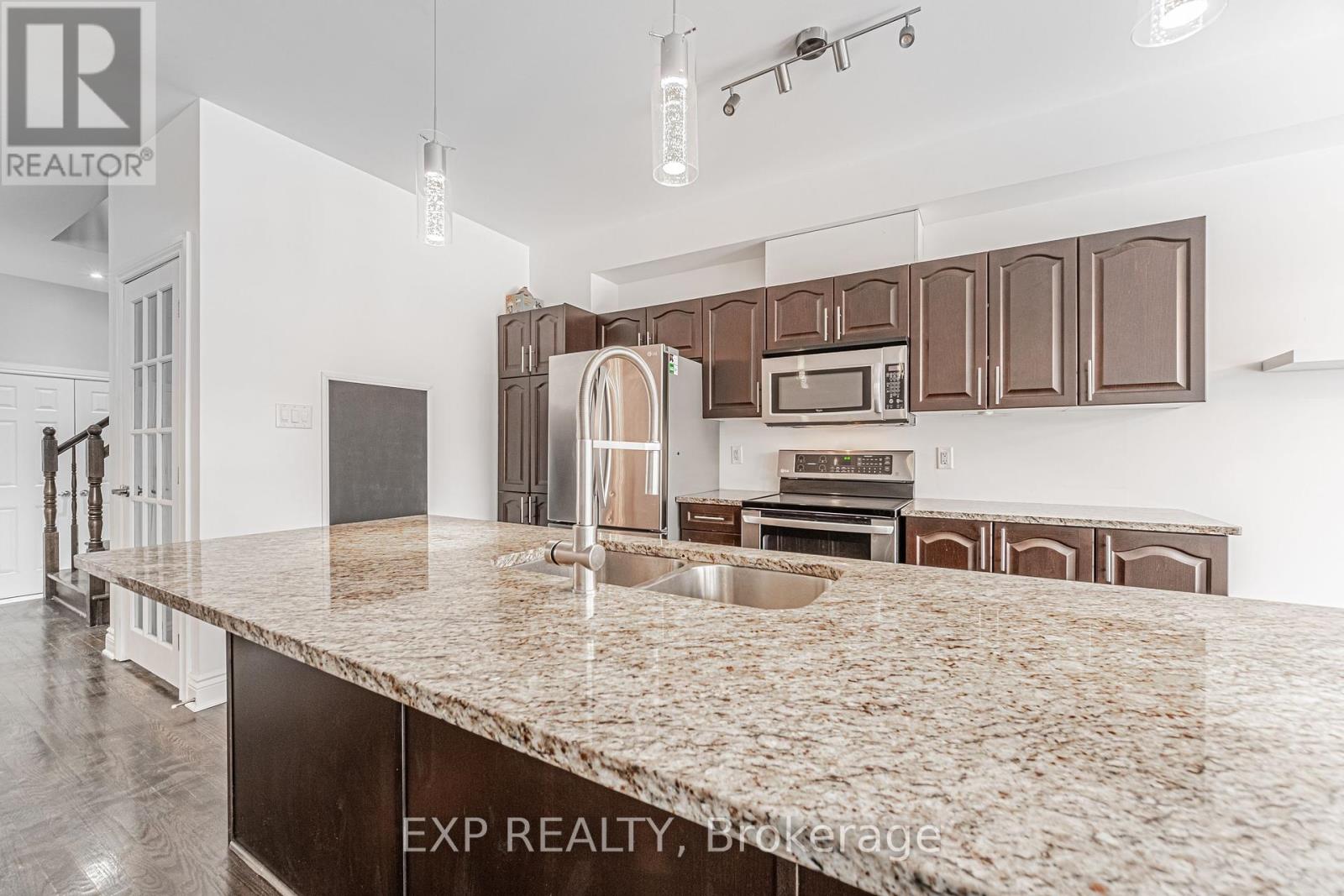 6777 Breanna Cardill Street, Ottawa, Ontario  K4P 0C1 - Photo 21 - X12078841