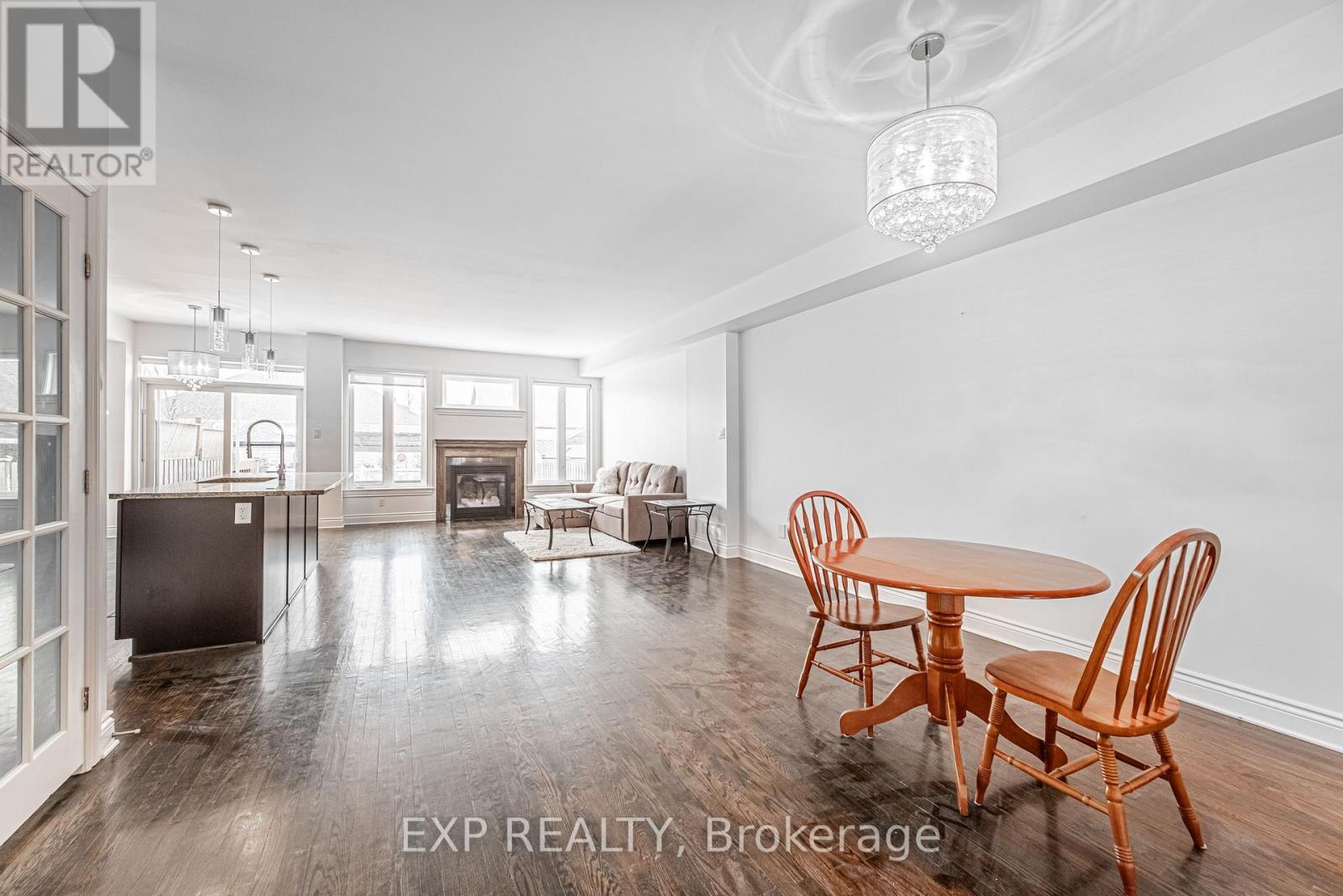 6777 Breanna Cardill Street, Ottawa, Ontario  K4P 0C1 - Photo 7 - X12078841