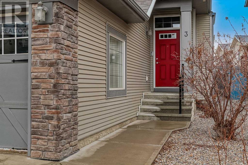 Property at 3 Sage Valley Court NW image 5