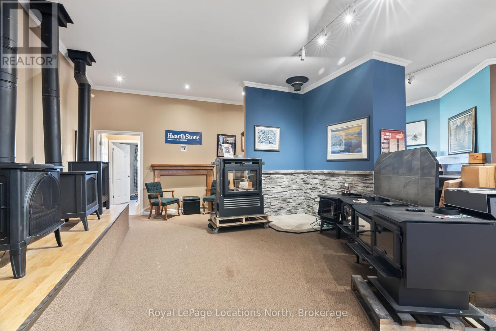 6 Ashfield-Huron Road, Huron-Kinloss, Ontario  N2Z 2X3 - Photo 10 - X12078889