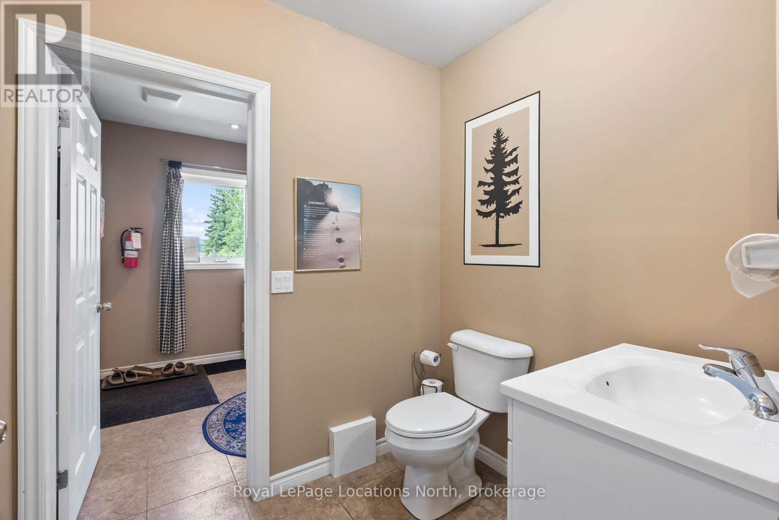 6 Ashfield-Huron Road, Huron-Kinloss, Ontario  N2Z 2X3 - Photo 17 - X12078889