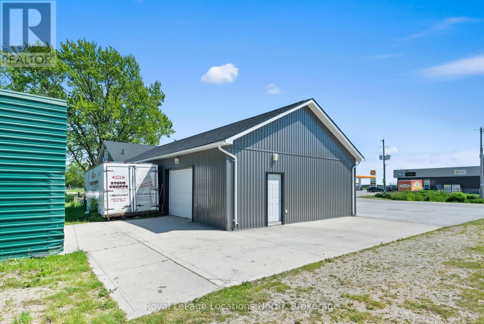 6 Ashfield-Huron Road, Huron-Kinloss, Ontario  N2Z 2X3 - Photo 36 - X12078889