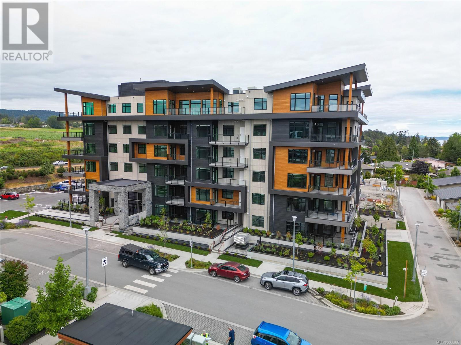 207 2520 Hackett Cres, Central Saanich, British Columbia