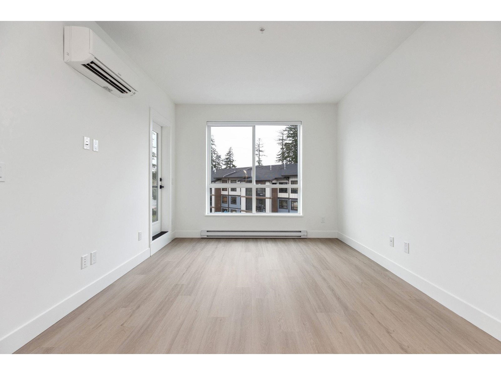 501 3528 146a Street, Surrey, British Columbia  V4P 0H4 - Photo 9 - R2989468