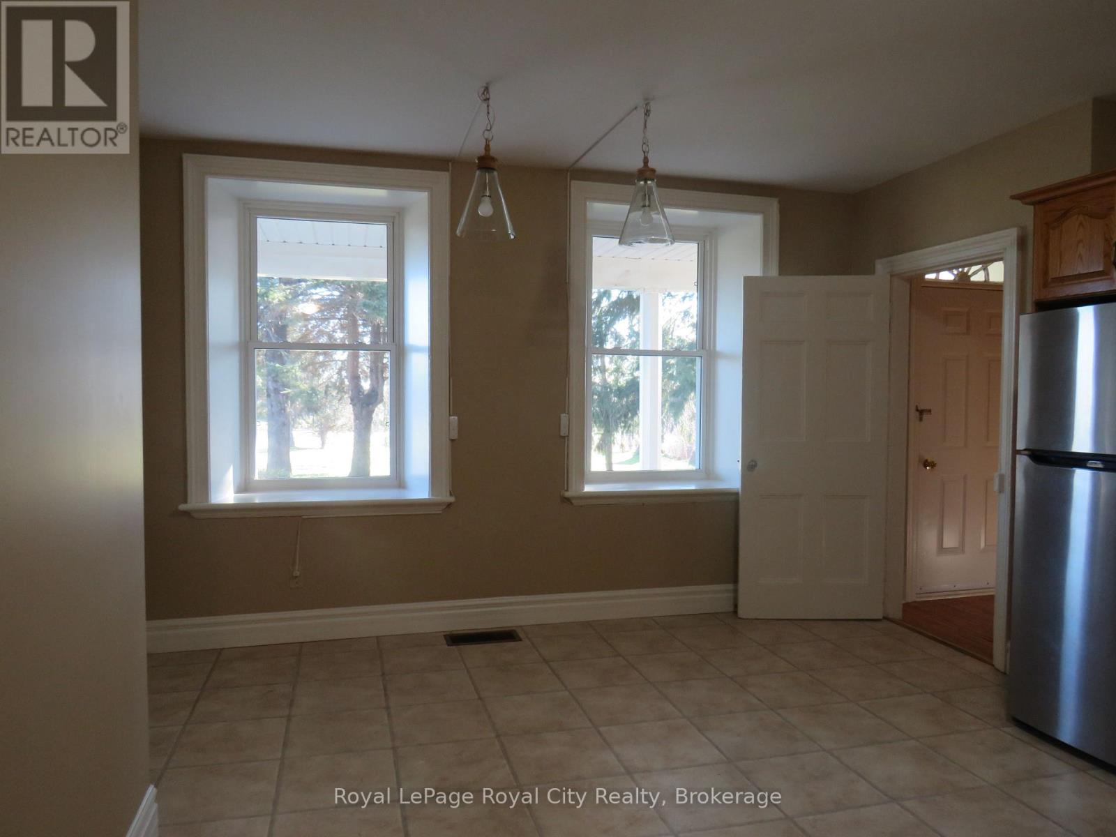 8184 Wellington Rd 124 Road, Guelph/eramosa, Ontario  N1H 6H7 - Photo 10 - X12069715