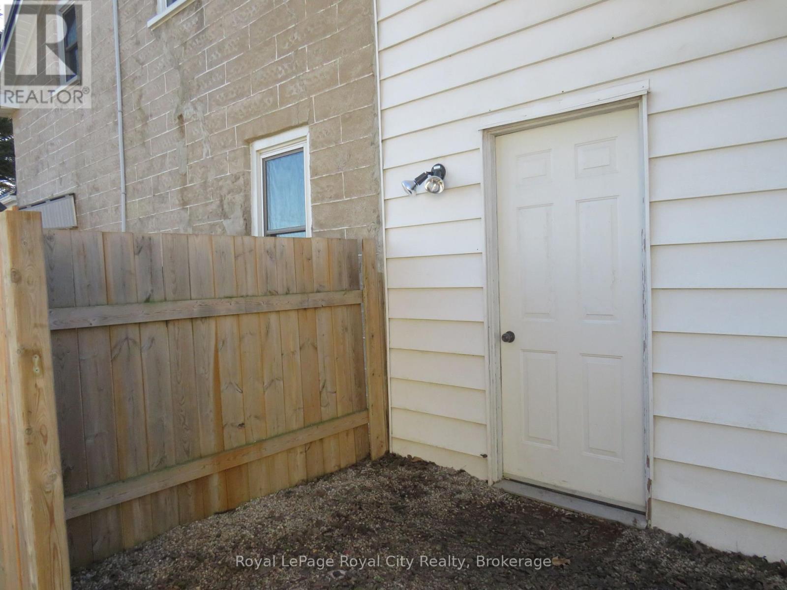 8184 Wellington Rd 124 Road, Guelph/eramosa, Ontario  N1H 6H7 - Photo 4 - X12069715