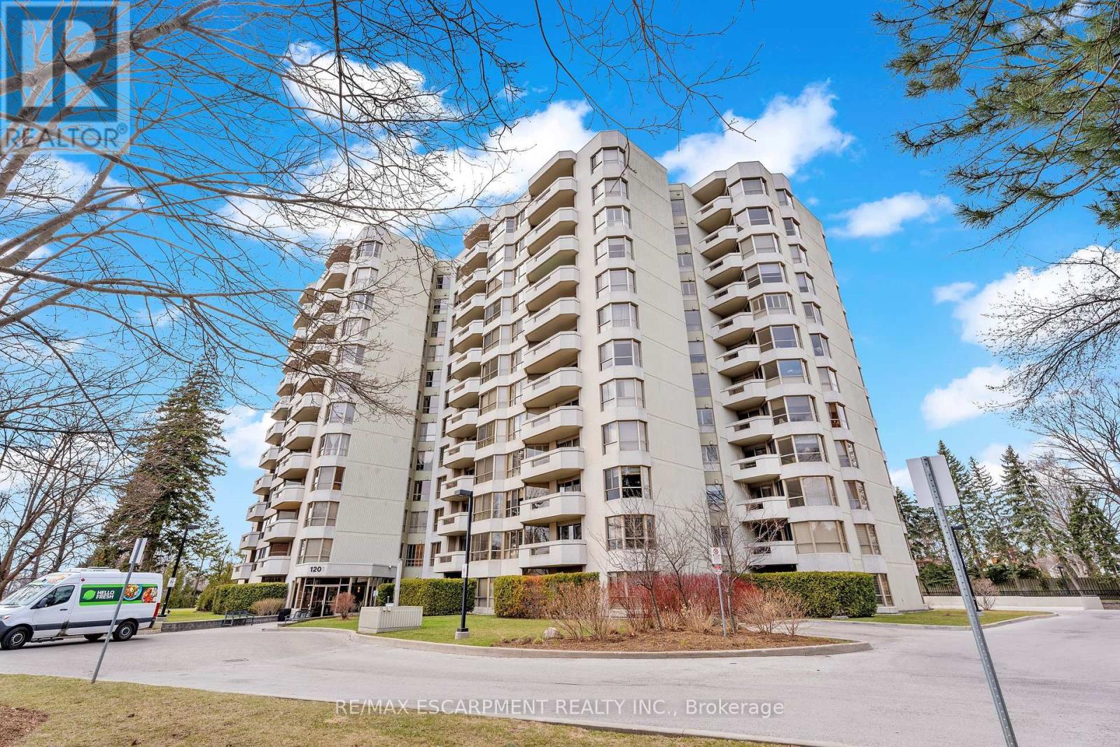 Property at 101 - 1201 NORTH SHORE BOULEVARD E image 1