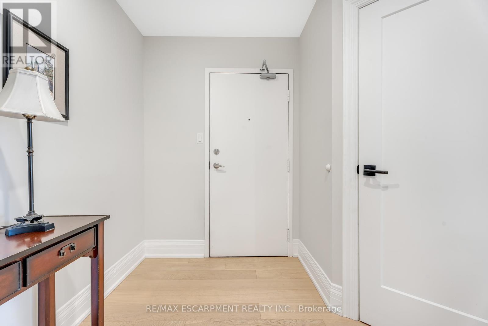 Property at 101 - 1201 NORTH SHORE BOULEVARD E image 2