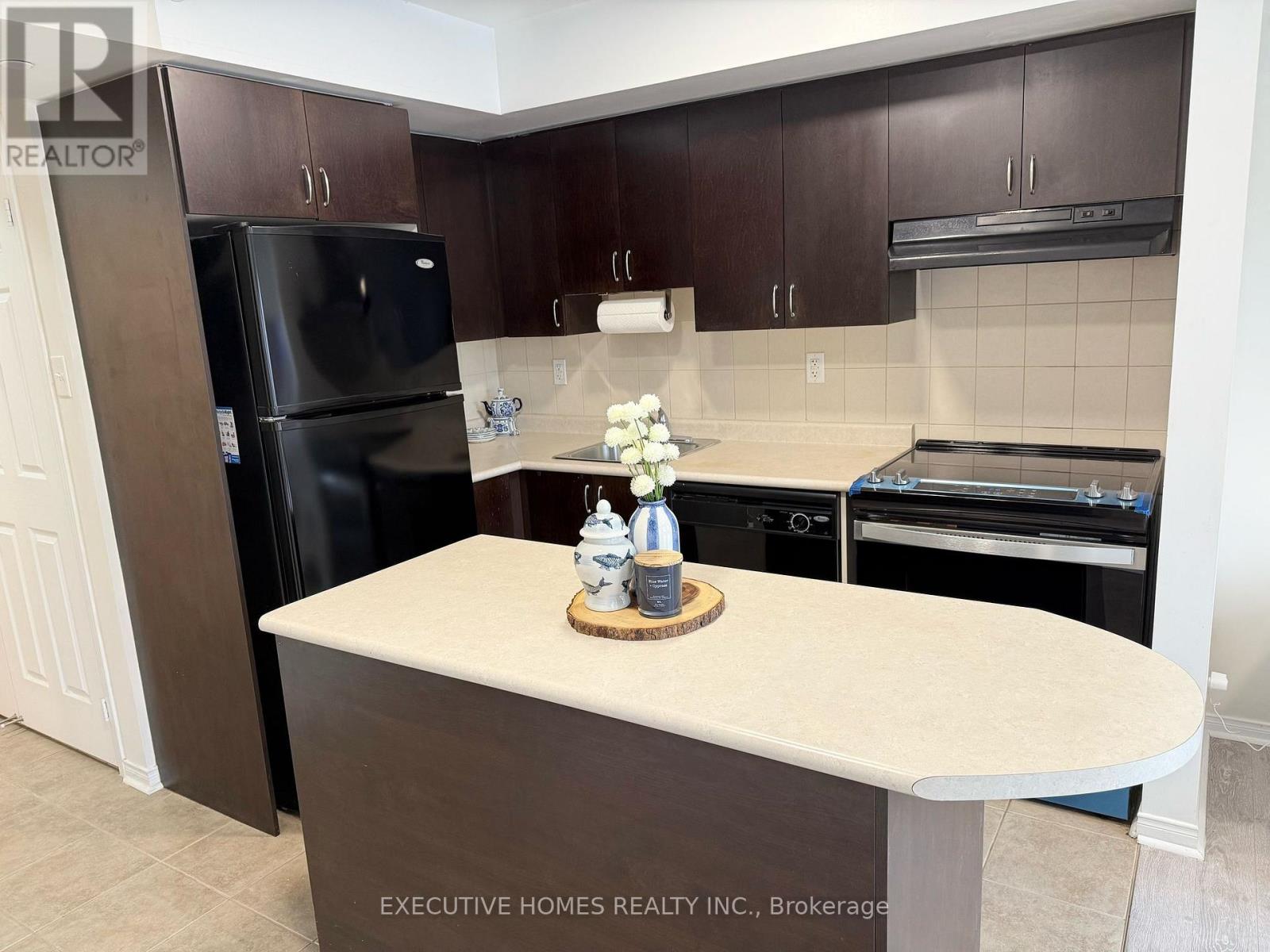 213 - 5100 Winston Churchill Boulevard, Mississauga, Ontario  L5M 0N9 - Photo 10 - W12078883