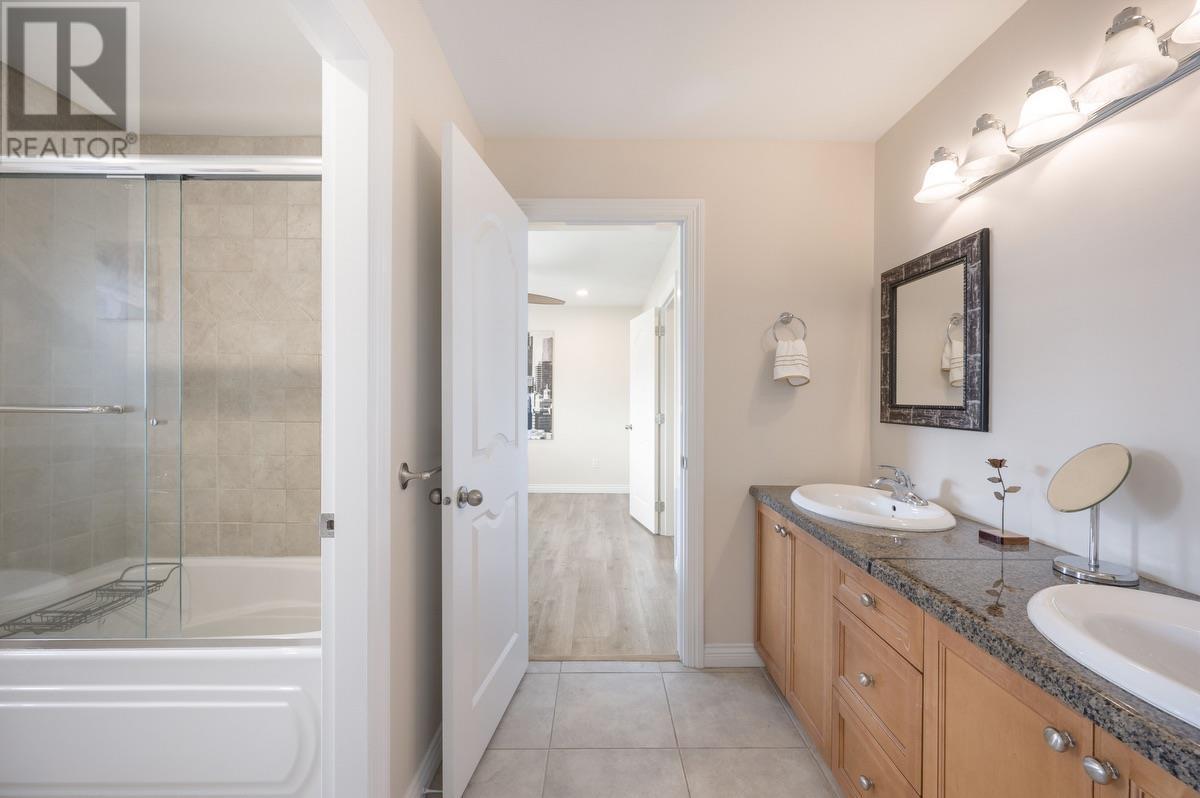 6029 Patrick Street, Burnaby, British Columbia  V5J 3B8 - Photo 16 - R2988782