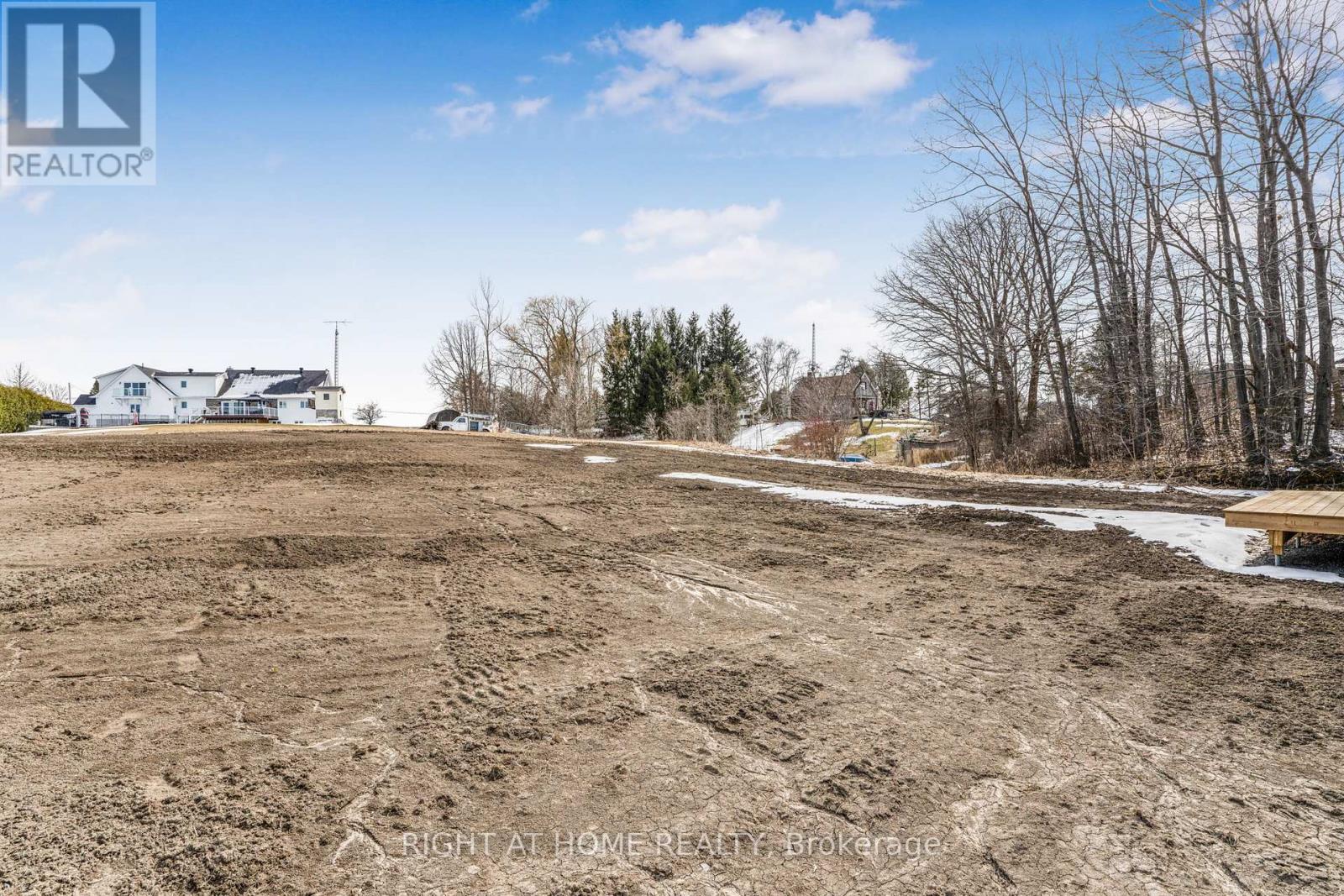 170 Gascon Street, Alfred And Plantagenet, Ontario  K0B 1J0 - Photo 40 - X12078916
