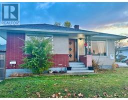 295 Leathead Road, kelowna, British Columbia