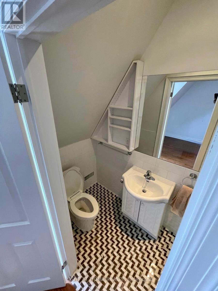 2nd - 83 Oxford Street, Toronto, Ontario  M5T 1P2 - Photo 11 - C12078919