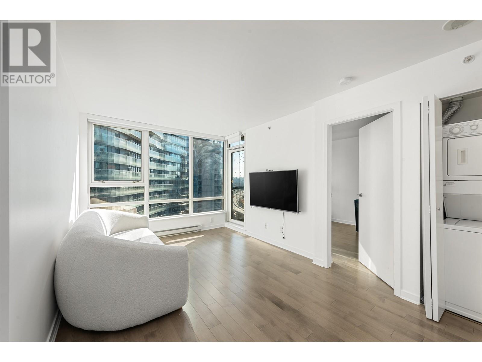 Listing Picture 8 of 25 : 1603 939 EXPO BOULEVARD, Vancouver / 溫哥華 - 魯藝地產 Yvonne Lu Group - MLS Medallion Club Member