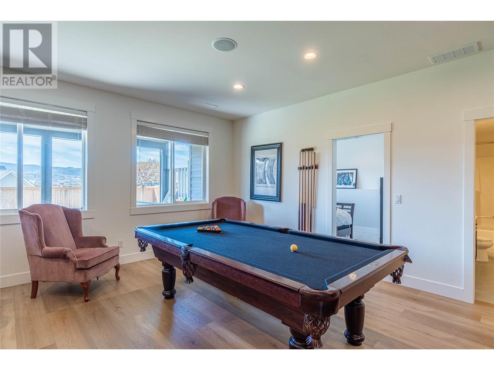 Property at 1712 Ironwood Drive image 2