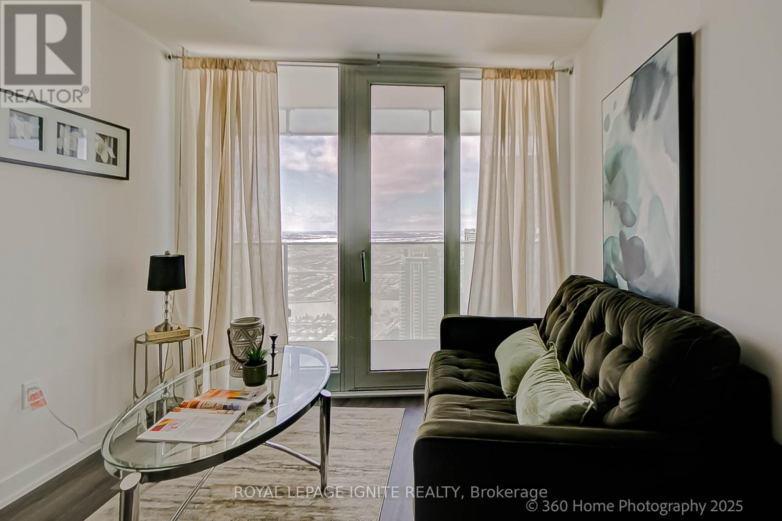 4010 - 3883 Quartz Road, Mississauga, Ontario  L5B 4M6 - Photo 5 - W12078922