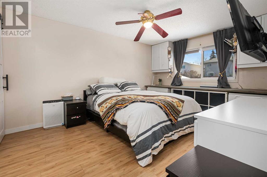 212 Woodbine Boulevard Sw, Calgary, Alberta  T2W 4K5 - Photo 22 - A2206358