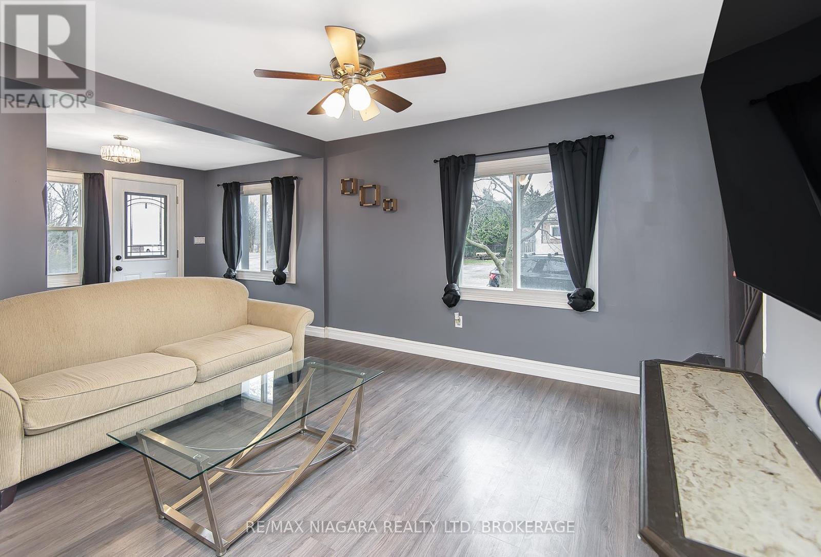 92 Hodgkins Avenue, Thorold, Ontario  L2V 1M1 - Photo 10 - X12078946