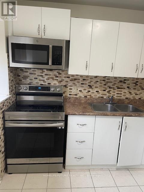 Property at 22 - 170 WICKSON TRAIL image 3