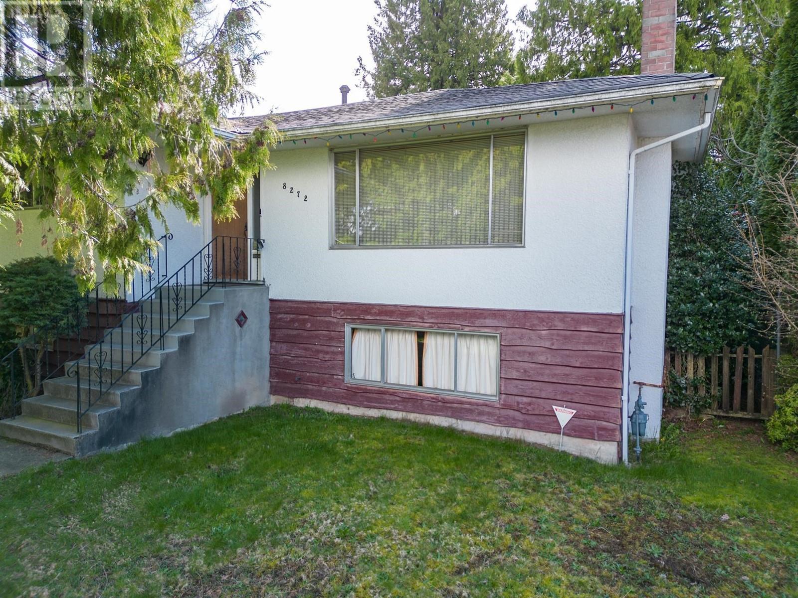8272 15th Avenue, Burnaby, British Columbia  V3N 1X6 - Photo 19 - R2971603