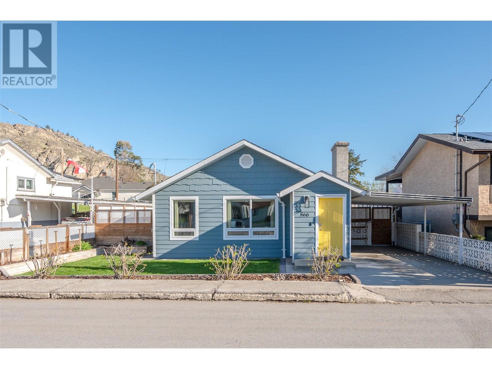 Property at 566 CHURCH Avenue image 2