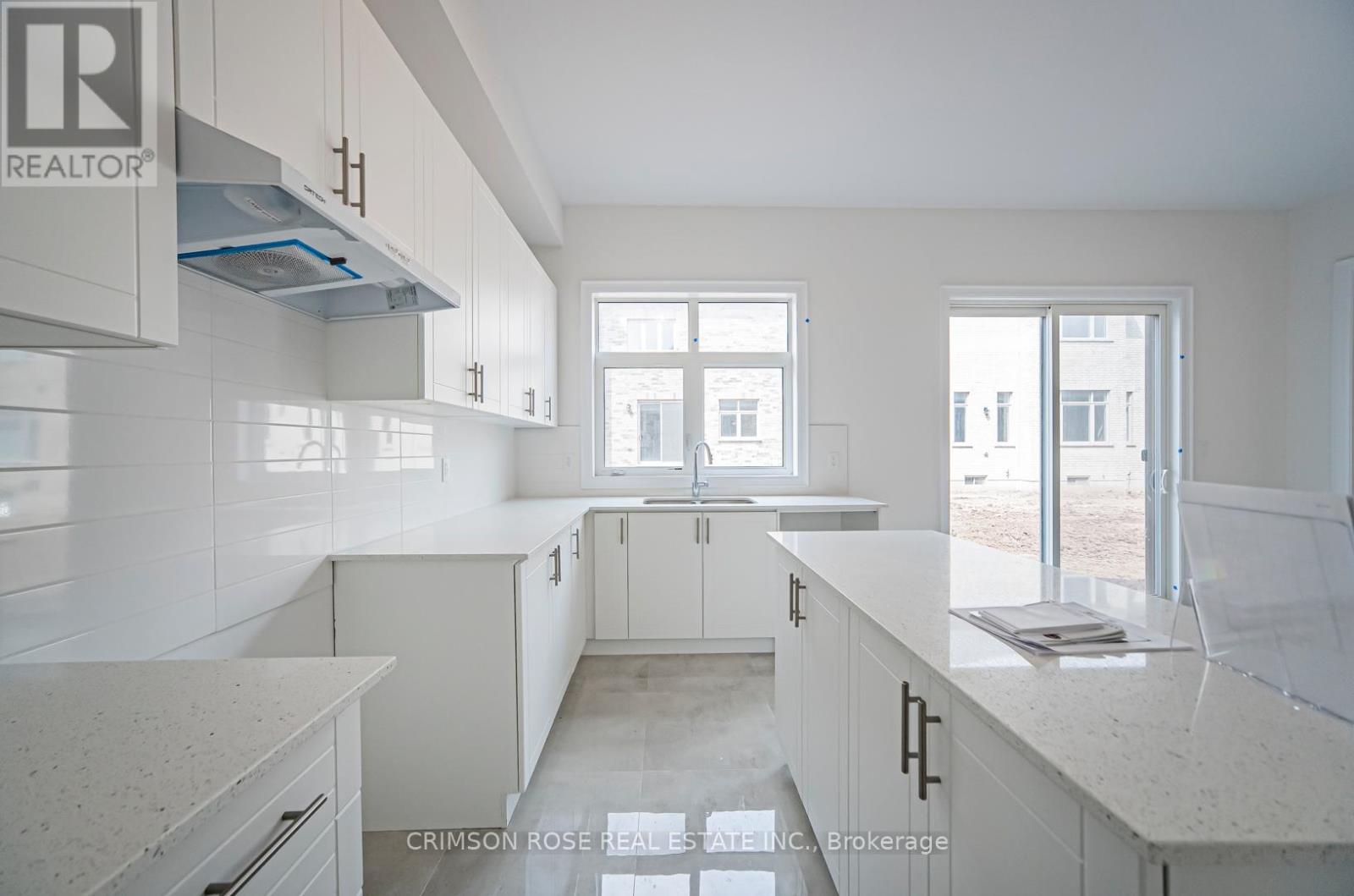 Third Bedroom - 1331 Lynx Gardens, Oakville (Jm Joshua Meadows), Ontario  L6H 8A1 - Photo 16 - W12078945
