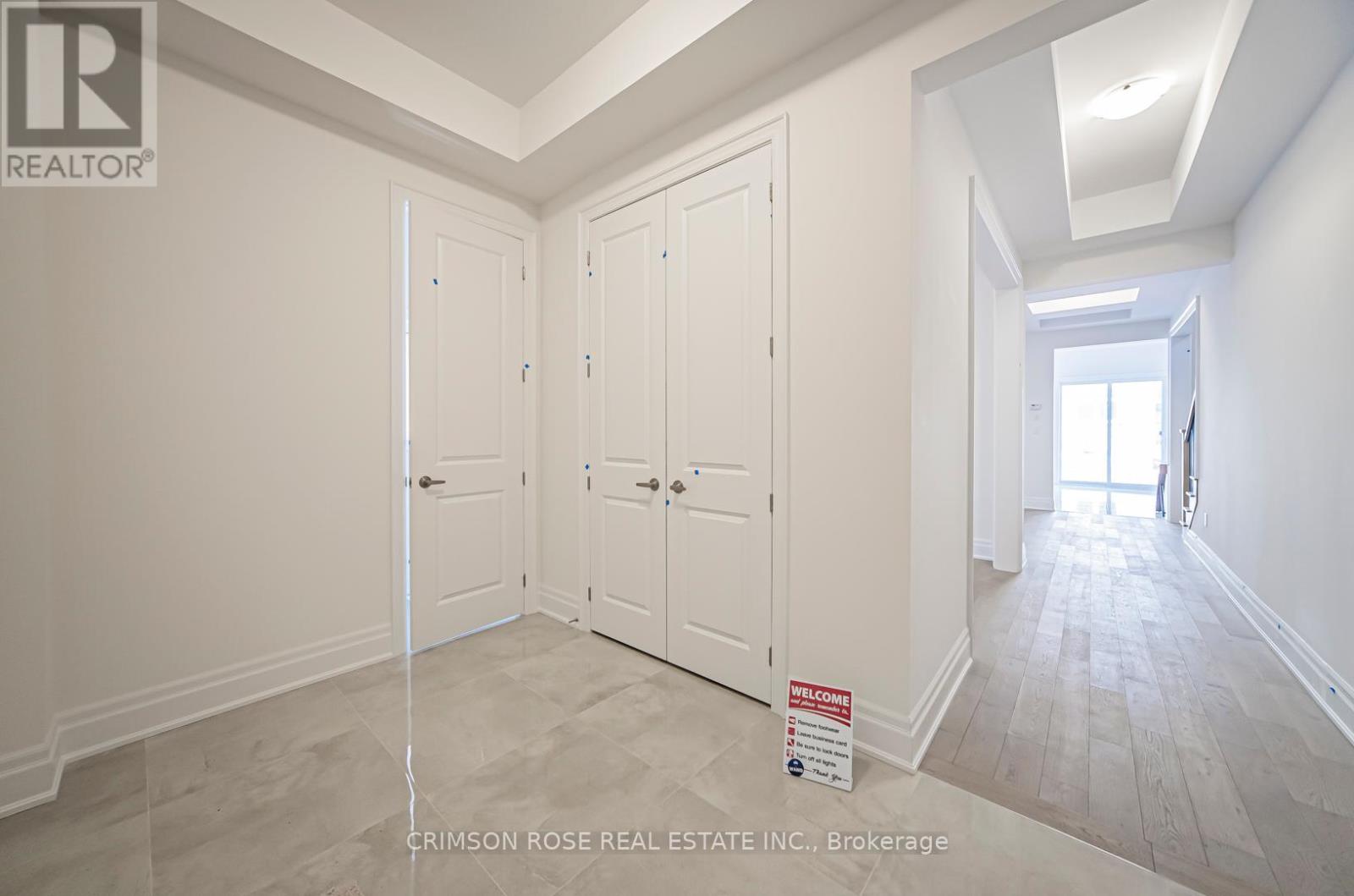 Third Bedroom - 1331 Lynx Gardens, Oakville (Jm Joshua Meadows), Ontario  L6H 8A1 - Photo 3 - W12078945